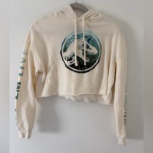 Universal Studios Jurassic World/Park Cropped Hoodie size xs